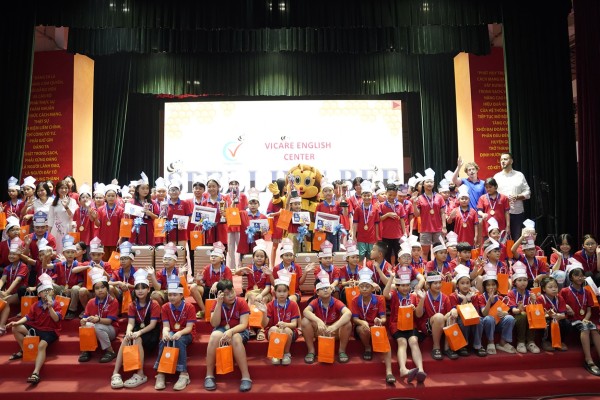 Chung kết Spelling Bee 2024